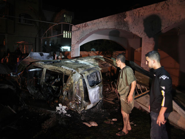 После атаки ВВС ЦАХАЛа. Район Зейтун, Газа, 20 июня 2012 года