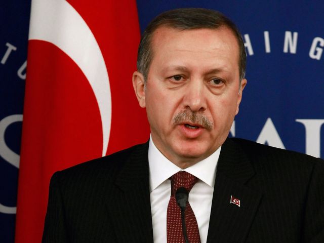 Эрдоган: "Сирия не извинилась официально за то, что сбила турецкий самолет"