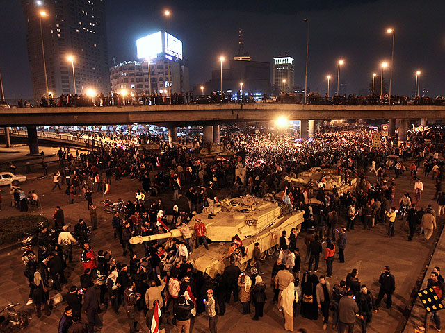 Египет ждет результатов выборов: танки на улицах Каира
