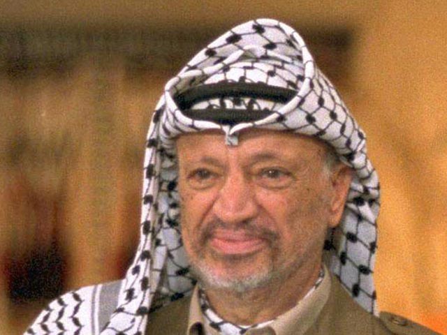 Эксперт признал, что полоний мог появиться на вещах Арафата уже после его смерти 