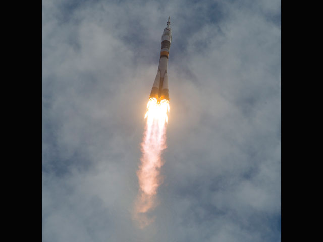В воскресенье, 15 июля, с космодрома "Байконур" в Казахстане стартовала ракета-носитель "Союз-ФГ" с пилотируемым кораблем "Союз ТМА-05М"