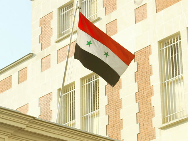 СМИ: сирийский посол в Минске перешел на сторону оппозиции 