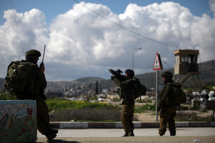 В ходе операции была раскрыта террористическая сеть, действовавшая в Рамалле и в палестинских деревнях округа Биньямин