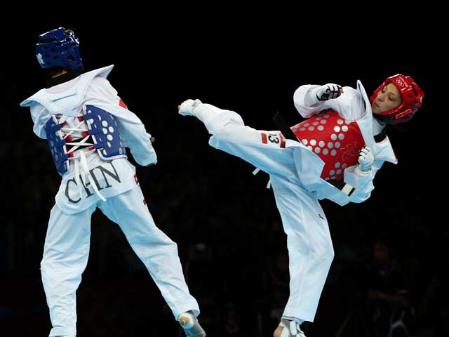 Таэквондо: золотые медали завоевали кореянка и аргентинец