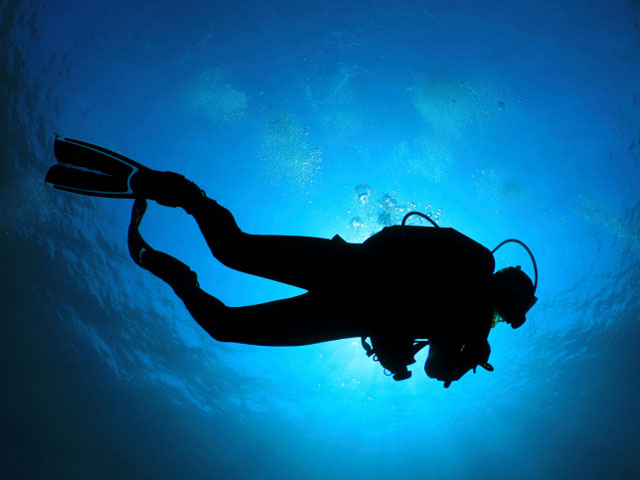 В Хайфе дайвер нашел в подводной пещере человеческие останки  