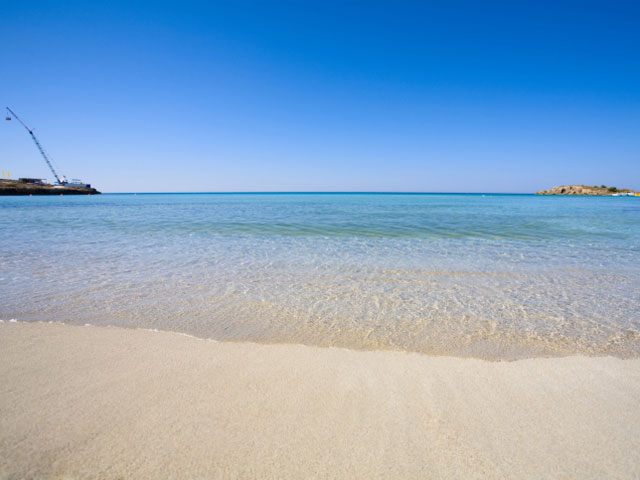 Пляж Нисси (Айя-Напа, Кипр)