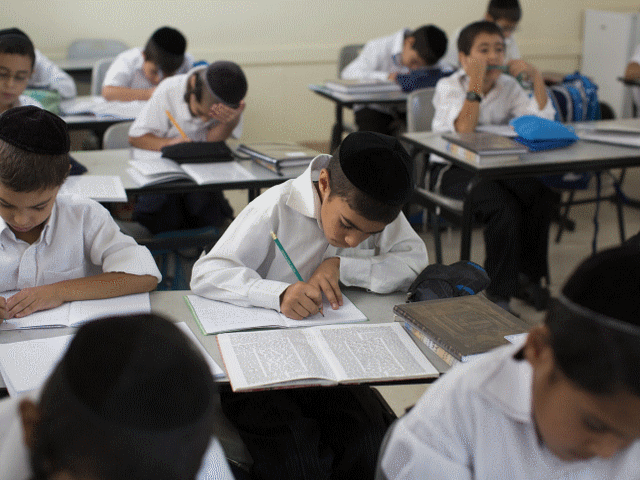 ЦСБ: в 2017 году 43% школьников будут арабами и ультраортодоксами