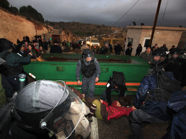 Столкновения жителей Маале Левона с полицией. Декабрь 2009-го года