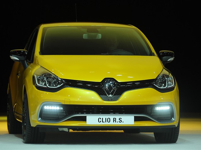 Renault Clio IV R.S. Парижский автосалон, 27 сентября 2012 г.