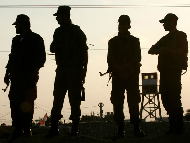 Сотрудники "служб безопасности" ХАМАСа. Сектор Газы, октябрь 2012 года