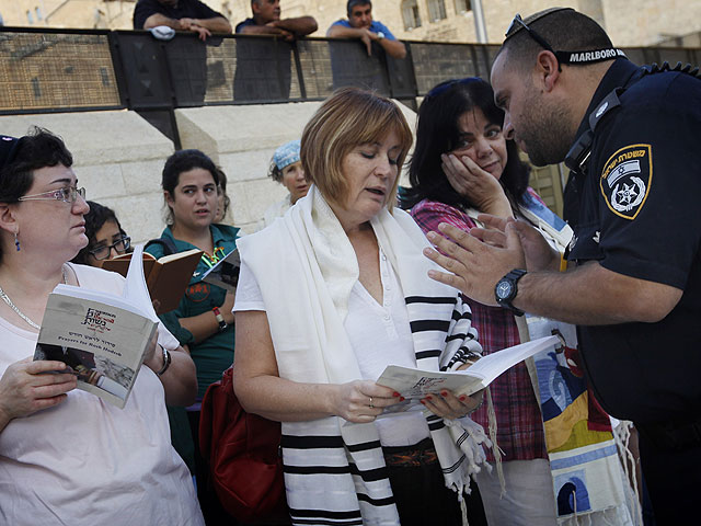 В Иерусалиме арестована глава организации "Женщины Стены плача". ФОТО