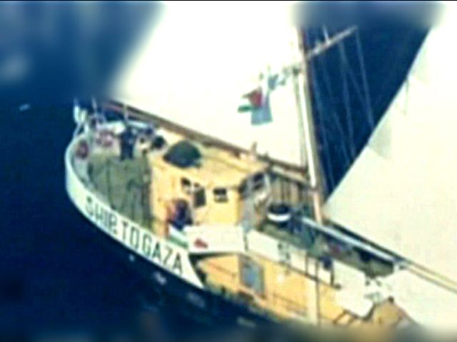 Израильские военнослужащие захватили пропалестинское судно Estelle