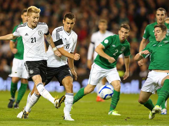 Немцы громят сборную Ирландии, Казахстан отбирает очки у австрийцев