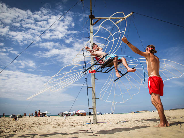 Фестиваль Burning Man в пляже а-Боним (Израиль, октябрь 2012 года)   