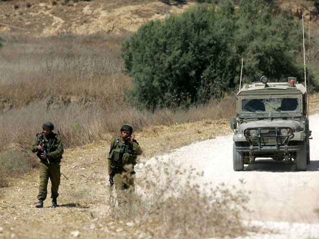Боевики обстреляли армейский патруль на границе Газы, пострадавших нет