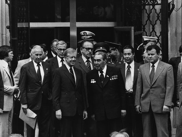 Американский брежнев. Джимми Картер и Брежнев. Брежнев в 1975 году.