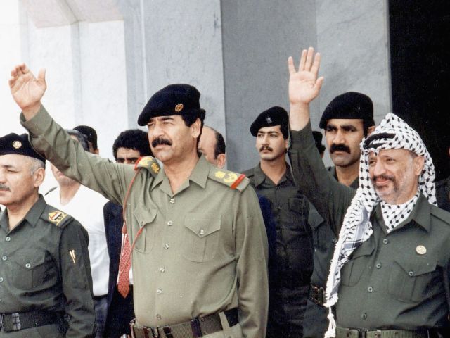 Саддам Хусейн и Ясер Арафат. Газа, 1988-й год