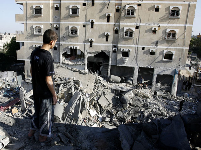 После обстрела в Газе