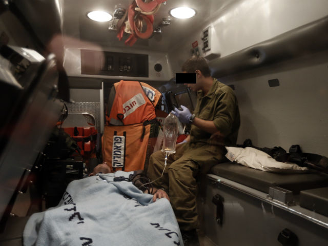 Несчастный случай на военной базе: пострадали двое солдат