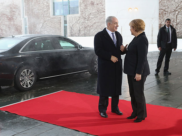 Глава правительства Биньямин Нетаниягу встретился утром 6 декабря в Берлине с канцлером Германии Ангелой Меркель