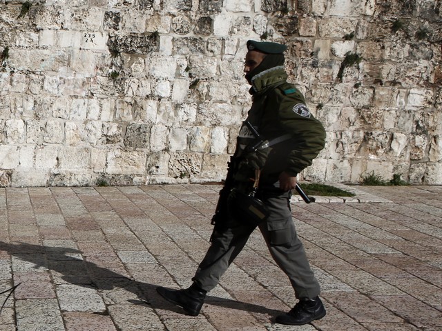 Двое арабов напали на еврея возле Шхемских ворот в Иерусалиме
