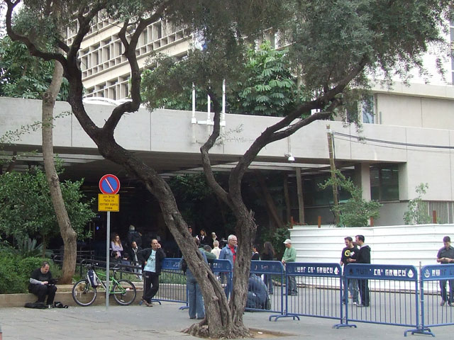 В здании окружного суда Тель-Авива, где во вторник, 18 декабря, проходили слушания по делу об убийстве председателям православной ассоциации Яффо Габриэля Кадиса, вспыхнула драка