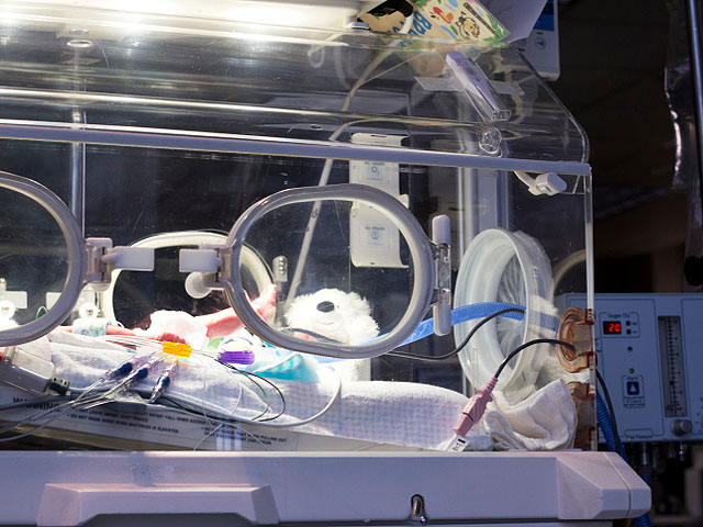 Трагедия в больнице "Шнайдер": недоношенные близнецы скончались от вируса