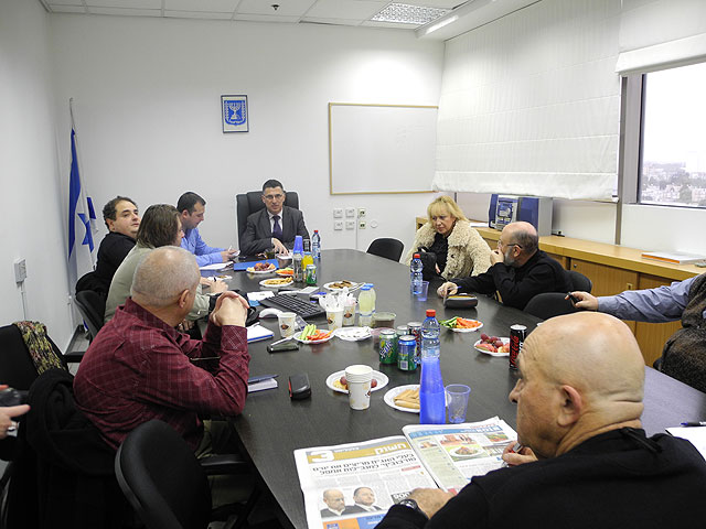 В Тель-Авиве состоялась ежегодная встреча журналистов русскоязычных СМИ с министром просвещения Гидеоном Сааром