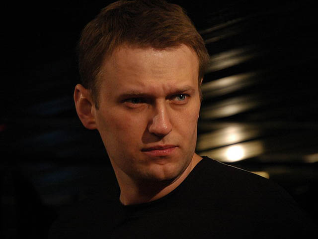 Навальному предъявлены обвинения по делу "Кировлеса" 