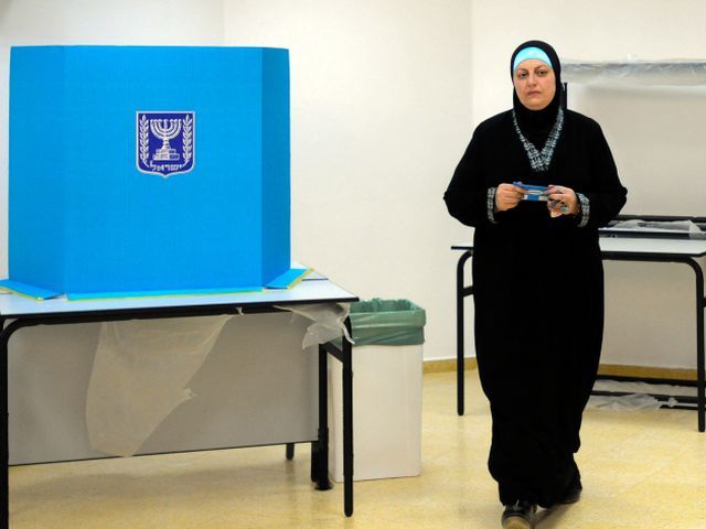Полиция расследует подозрения о фальсификациях на выборах в арабском секторе
