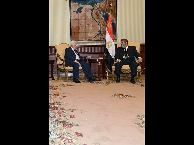 Махмуд Аббас и Мухаммад Мурси