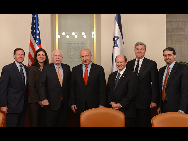 Премьер-министр Израиля Биньямин Нетаниягу вечером 19 января принял в Иерусалиме делегацию американских сенаторов во главе с Джоном Маккейном