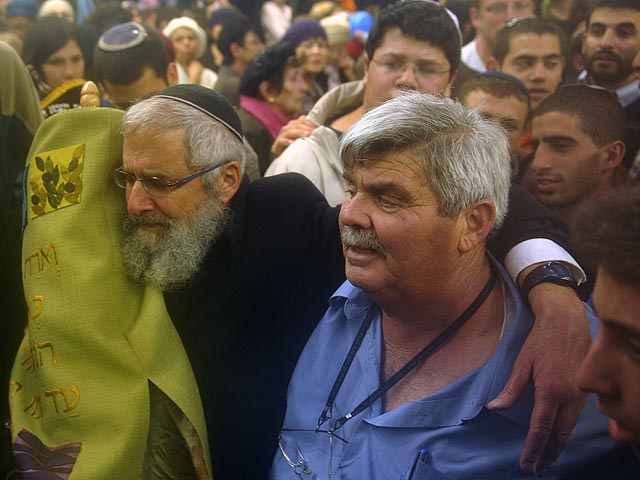 Отец Рути Фогель (слева) и отец Эхуда Фогель (справа)