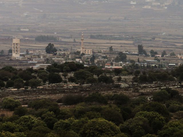 Осколки снарядов были найдены на пустыре в районе поселка Рамат-Магшимим.