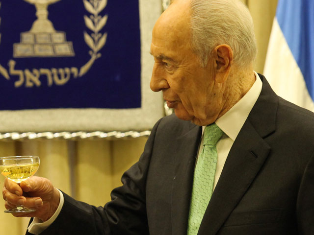 Диетологи рекомендуют израильтянам "президентскую диету Переса"
