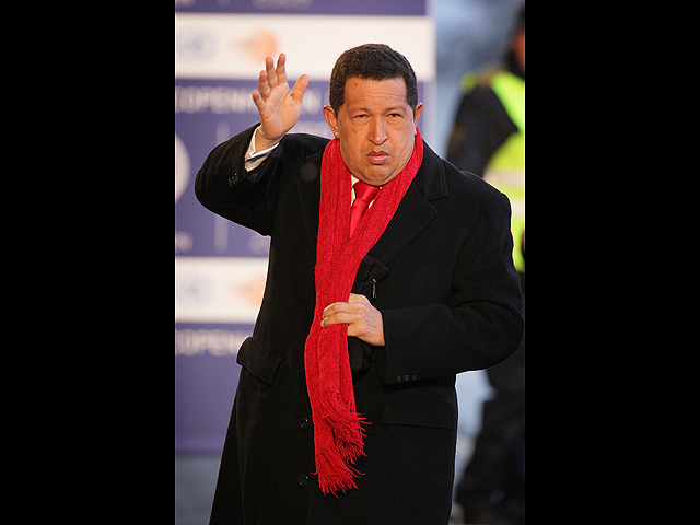 Ахмадинеджад объявил Чавеса шахидом, которого ждет второе пришествие