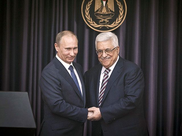 Владимир Путин и Махмуд Аббас