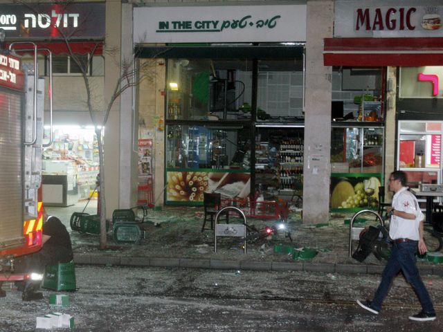 Полиция: в "Тив Таам" подложили взрывное устройство