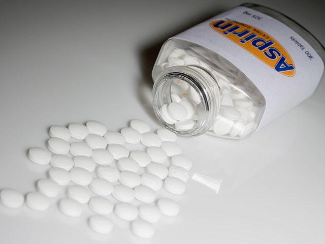 Одна таблетка аспирина снижает риск развития рака в области головы и шеи