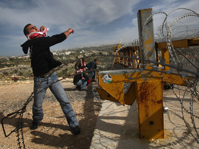Палестино-израильский конфликт: хронология событий, 8 апреля