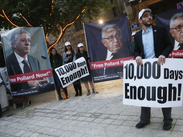 "10.000 дней в тюрьме достаточно": сторонники освобождения Полларда обратились к Керри