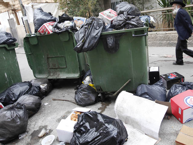 абочий комитет Рамат-Гана бастует &#8211; мусор не вывозят, детские сады закрыты