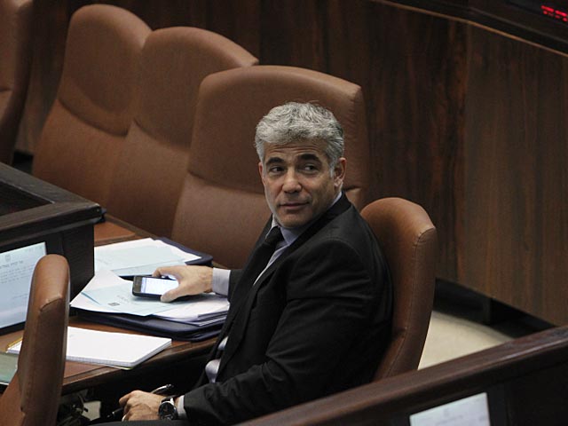 Министр финансов Яир Лапид "банит" в Facebook тех, кто его критикует