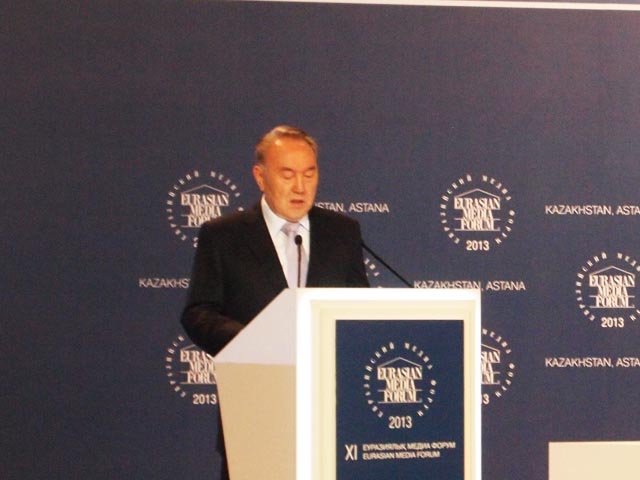 Президент Казахстана: Таможенный союз никому не угрожает