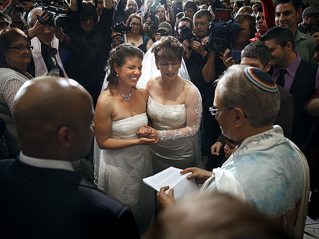 Штат Колорадо легализовал однополые браки: первая брачная церемония в Денвере