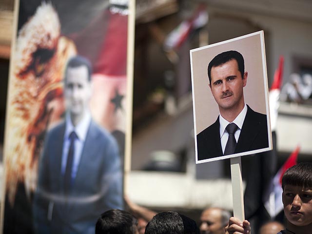 Башар Асад лично поздравил сирийских трудящихся с Первомаем