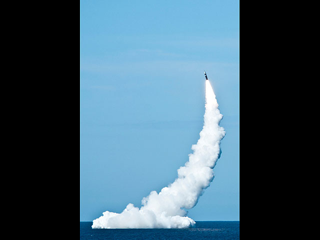 У побережья Франции во время испытаний взорвалась баллистическая ракета