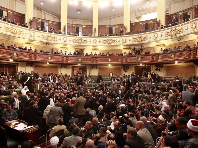 Египетский парламент, вслед за иорданским, требует выслать израильского посла