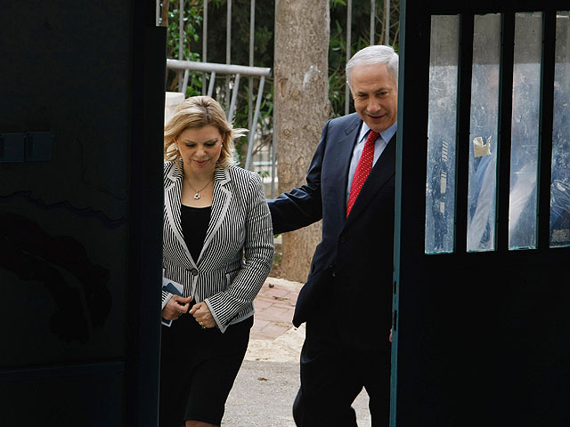 Израильские СМИ продолжают подсчитывать расходы на содержание семьи Нетаниягу