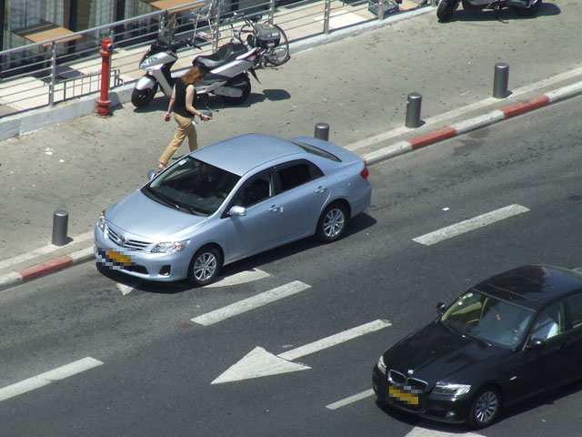 В Израиле начато использование фотокамер, фиксирующих неправильную парковку